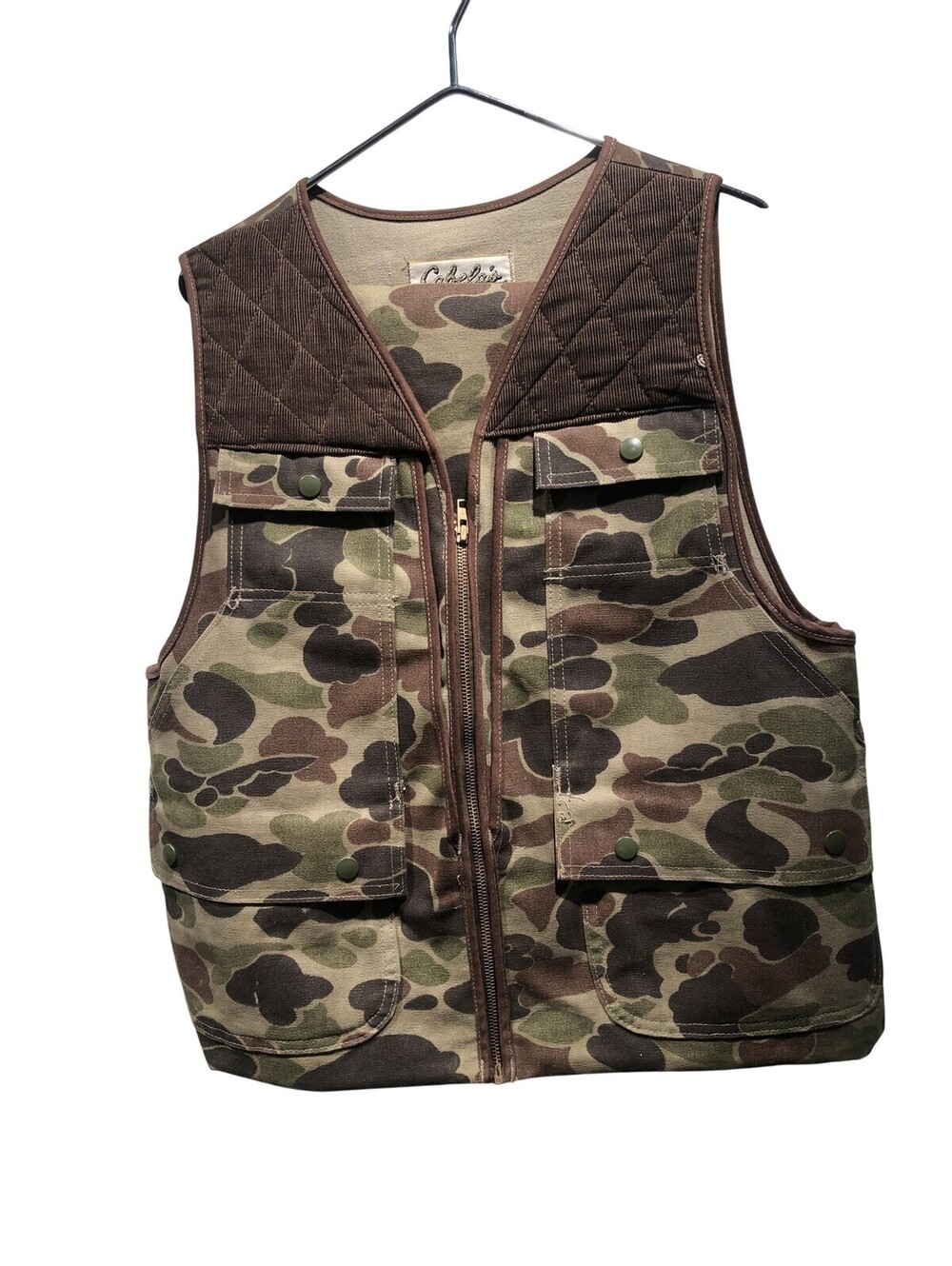 Cabela's Quilted Hunting Vest Mens Medium and camo pants 36x34
